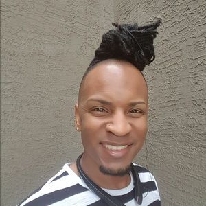 Meet your Posher, Robert